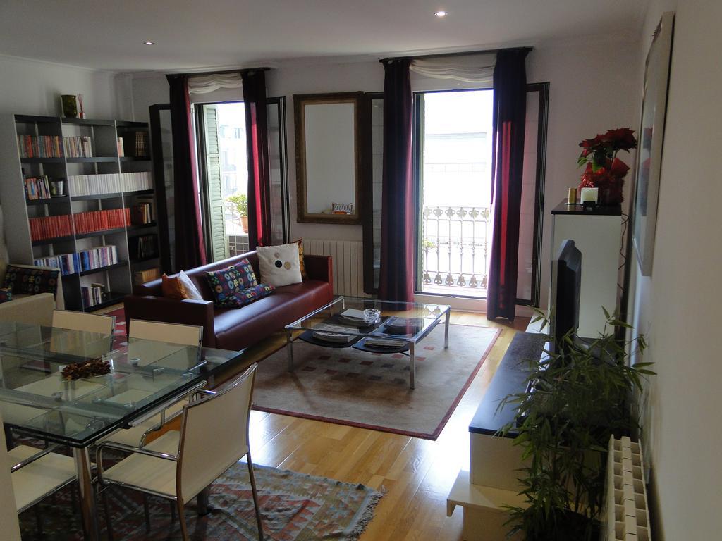 ברצלונה Channing Apartment מראה חיצוני תמונה